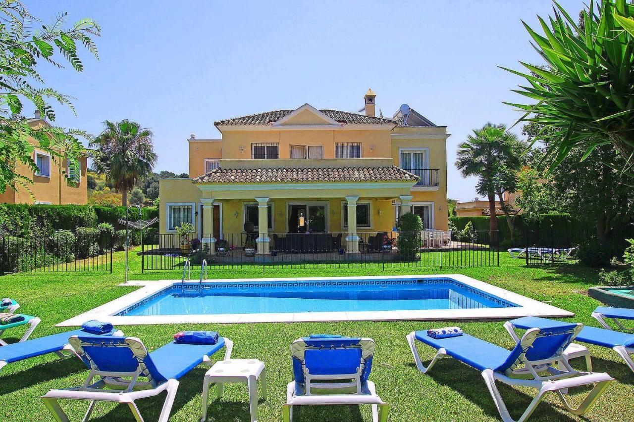 1106 Marbella Large Family Villa Estepona Eksteriør billede