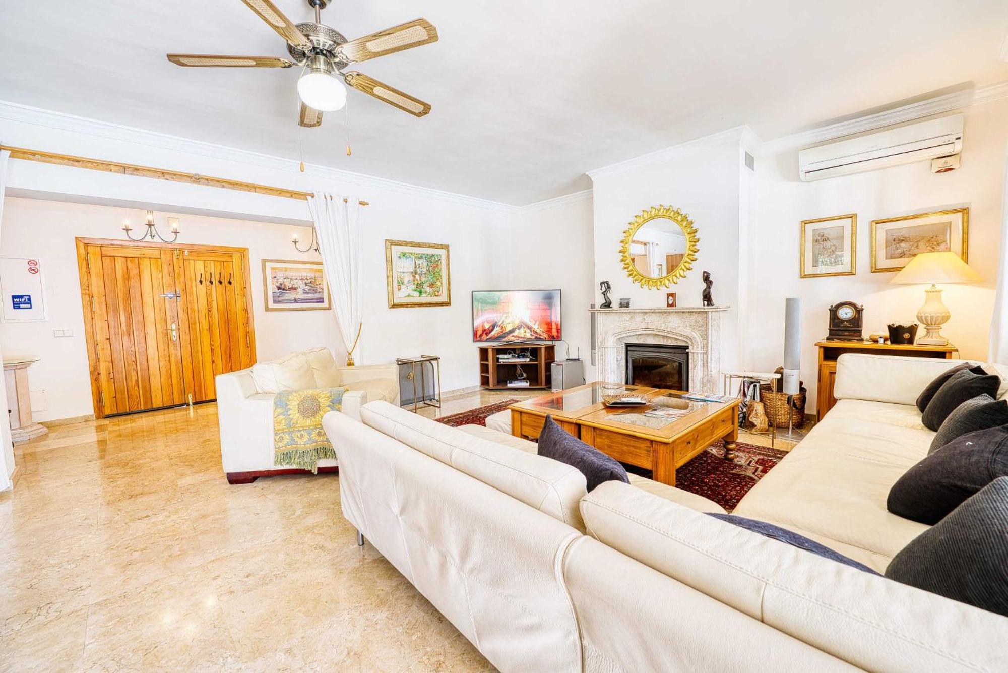 1106 Marbella Large Family Villa Estepona Eksteriør billede