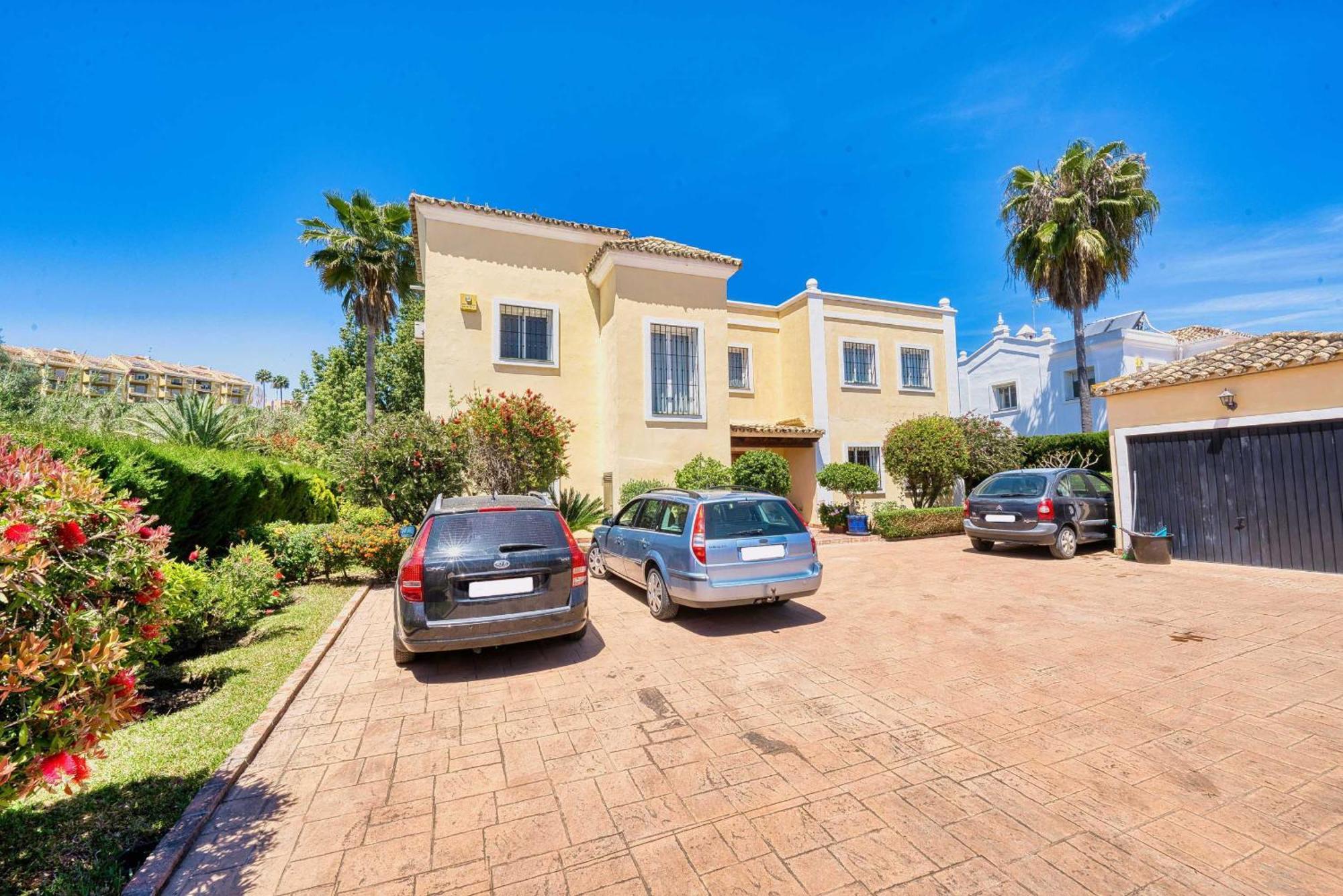 1106 Marbella Large Family Villa Estepona Eksteriør billede