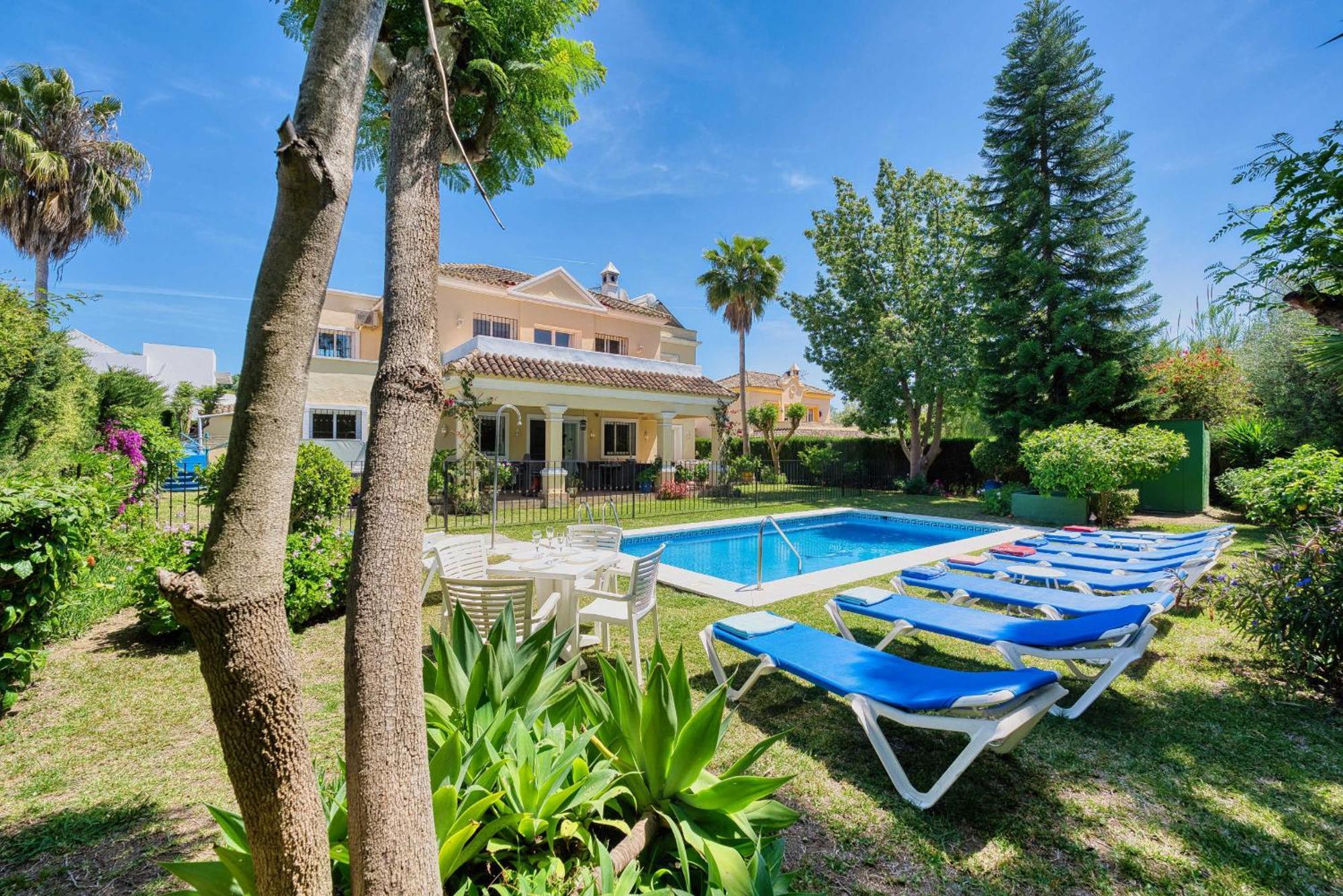 1106 Marbella Large Family Villa Estepona Eksteriør billede